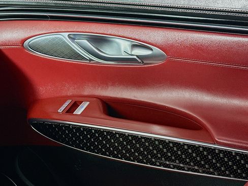 Used 2023 Genesis GV70 3.5T Sport w/ Sport Prestige Package image 17