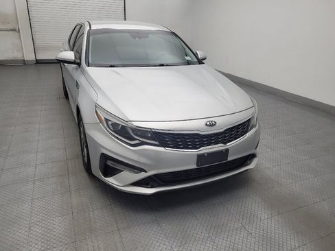 Used 2020 Kia Optima LX FWD image 14