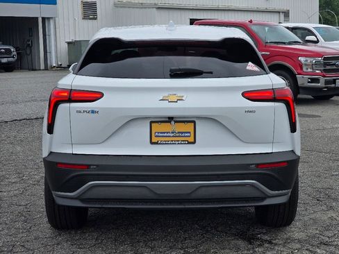 New 2025 Chevrolet Blazer EV LT AWD/4WD image 19