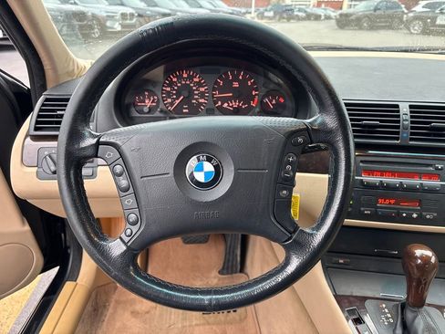 Used 2003 BMW 325i Sedan image 15