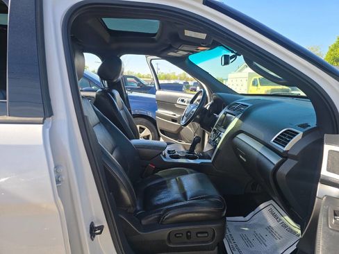 Used 2014 Ford Explorer Sport w/ Equipment Group 401A image 11
