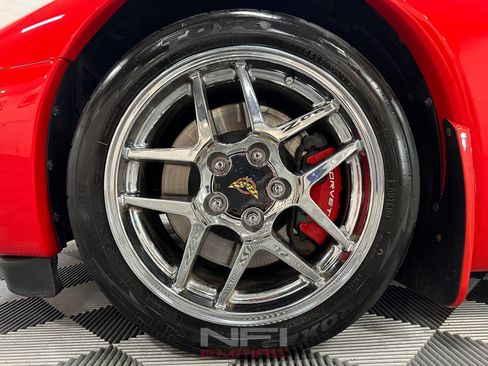 Used 2003 Chevrolet Corvette Z06 RWD image 12