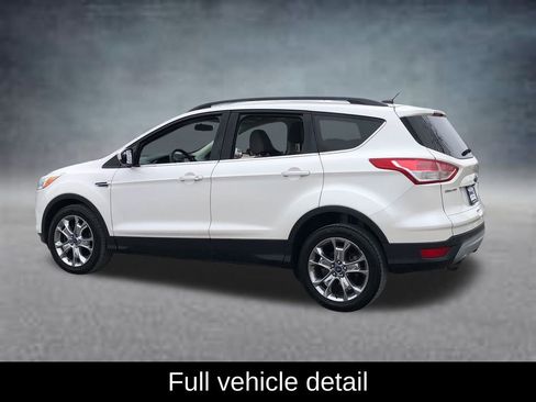 Used 2014 Ford Escape SE w/ Equipment Group 201A image 4