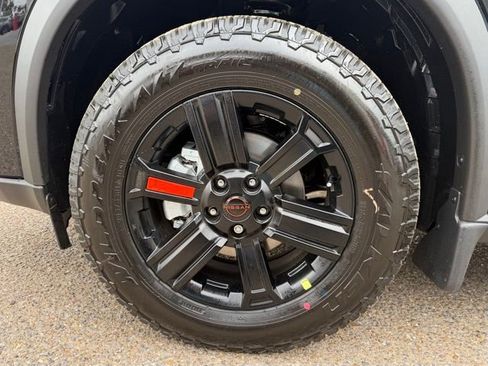 New 2026 Nissan Rogue SV AWD/4WD image 35