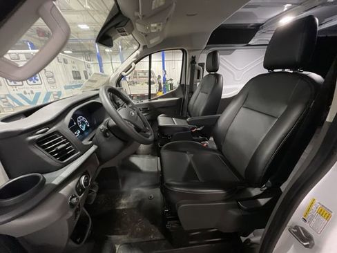 Used 2024 Ford Transit 250 Low Roof w/ Load Area Protection Package image 17