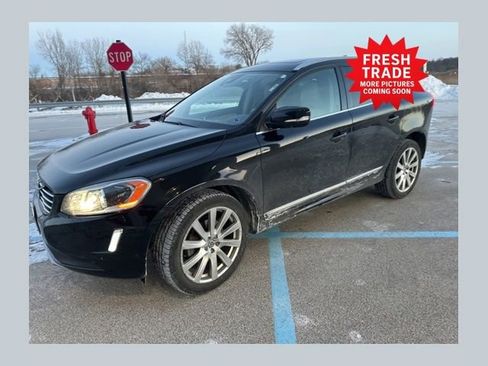 Used 2017 Volvo XC60 T5 Inscription w/ Preferred Option Package image 1