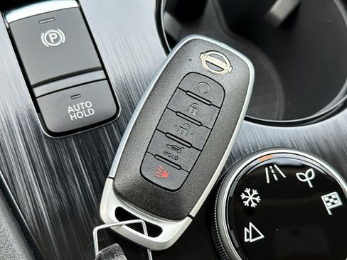 New 2026 Nissan Rogue SV AWD/4WD image 36