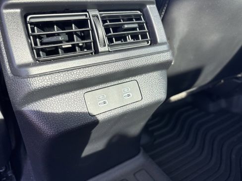 Used 2024 Honda Accord Touring image 27