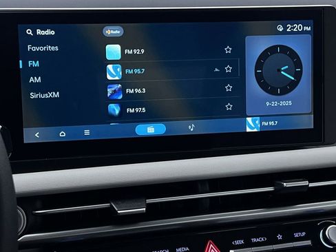 Used 2025 Hyundai Tucson SEL image 18