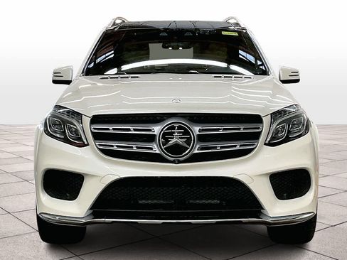 Used 2017 Mercedes-Benz GLS 550 4MATIC image 3
