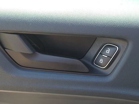 Certified 2025 Ford Maverick Tremor AWD/4WD image 18