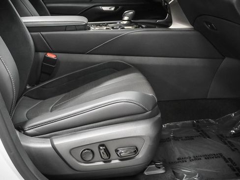 Certified 2023 Lexus RX 500h 500h F SPORT Performance image 25