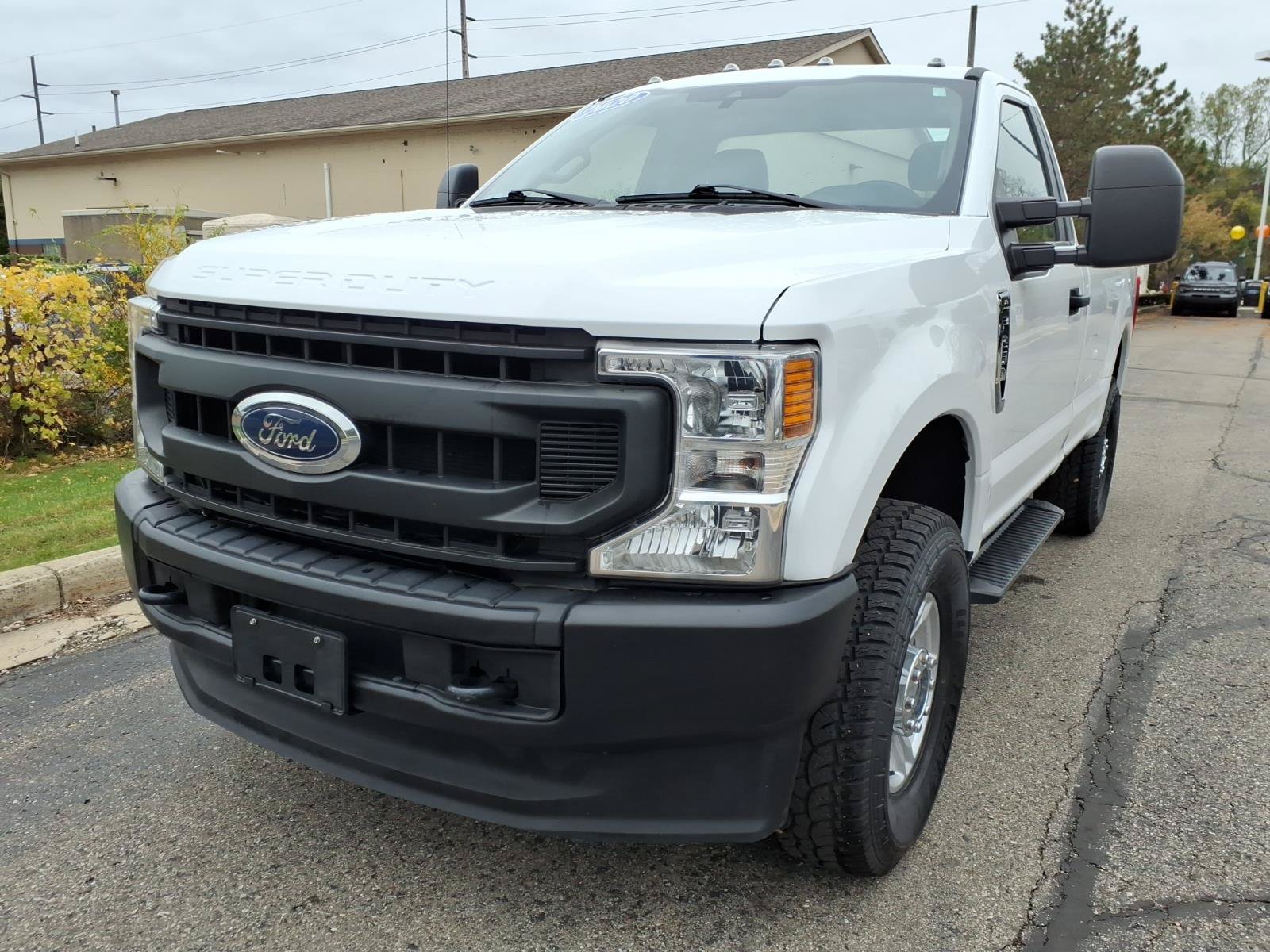 Used 2020 Ford F250 XL AWD/4WD image 3