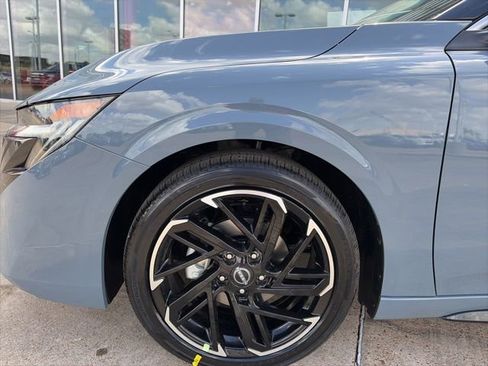 New 2026 Nissan Sentra SR image 7