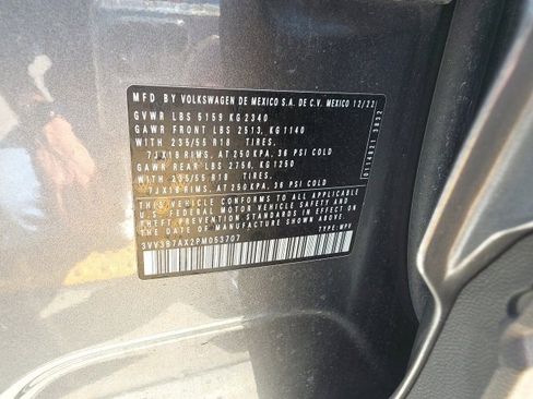 Used 2023 Volkswagen Tiguan SE image 28