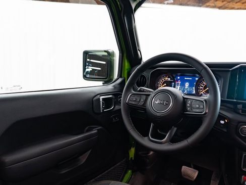 New 2026 Jeep Gladiator Mojave image 11