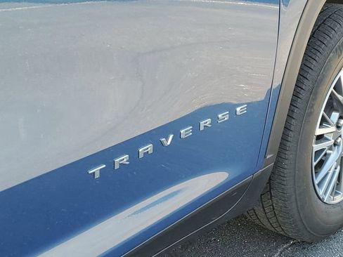 Certified 2024 Chevrolet Traverse LT w/ LPO, Floor Liner Package FWD image 30