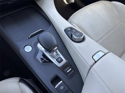 Used 2020 INFINITI QX50 Sensory w/ Proactive Package image 26