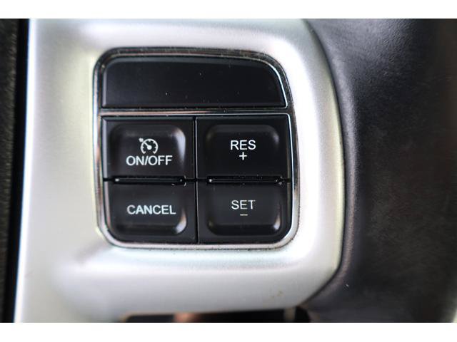 Used 2013 Chrysler 200 Touring FWD image 13