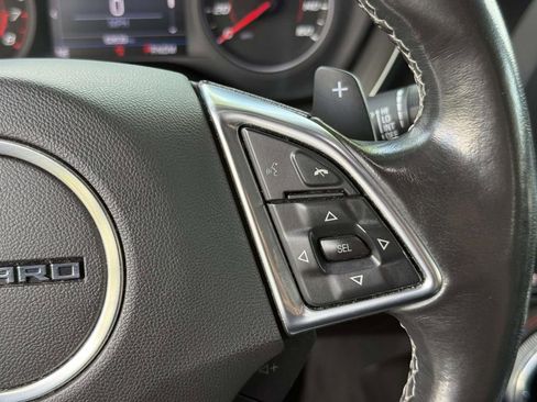 Used 2019 Chevrolet Camaro LT RWD image 21
