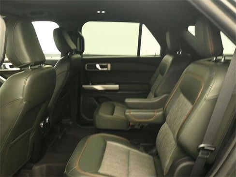 Certified 2021 Ford Explorer Timberline image 10