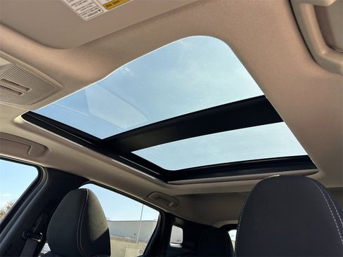 New 2026 Nissan Kicks SV w/ SV Premium Package image 20