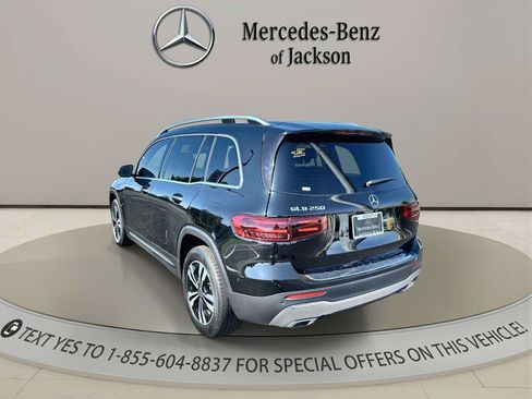 Certified 2025 Mercedes-Benz GLB 250 image 6