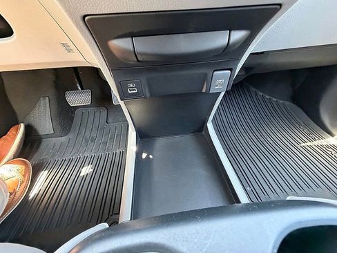 Used 2022 Honda Odyssey EX image 38