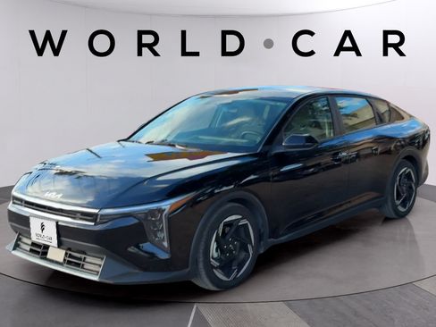 Used 2025 Kia K4 EX FWD image 6