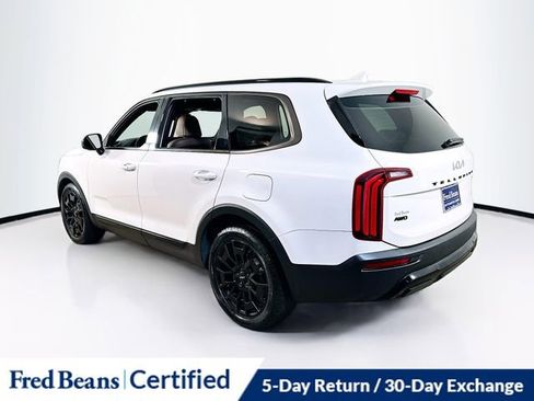 Used 2022 Kia Telluride SX w/ SX Prestige Package image 6