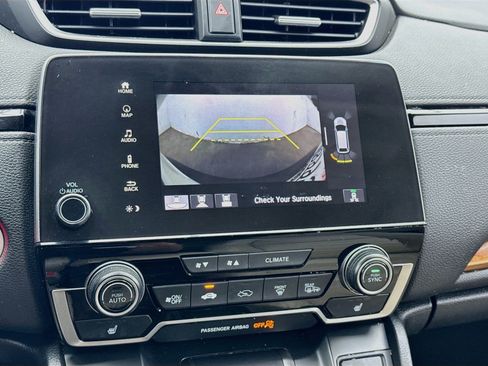 Used 2022 Honda CR-V Touring image 10