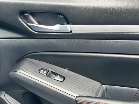 New 2026 Nissan Altima 2.5 SR FWD image 20
