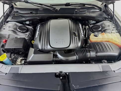 Used 2017 Dodge Challenger R/T RWD image 27