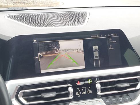 Used 2022 BMW M340i xDrive image 17