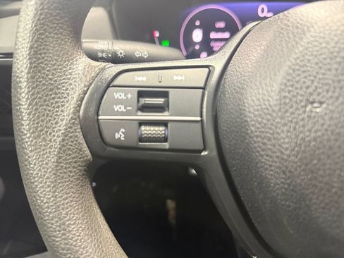 Used 2024 Honda Accord EX image 20