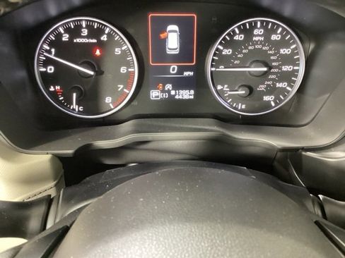 Certified 2025 Subaru Forester Premium w/ Protection Package image 29