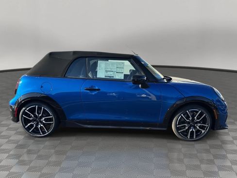New 2026 MINI Cooper S image 2