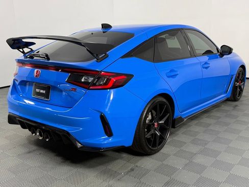 Used 2024 Honda Civic Type R image 7