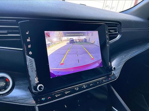 Used 2023 Jeep Wagoneer Series III w/ Rear Seat Video Group 1 image 18