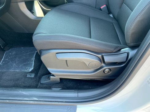 New 2026 Hyundai Santa Fe SE FWD image 19