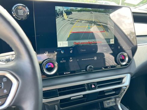 Certified 2025 Lexus RX 350 Premium w/ Accessory Package (Z1) image 16