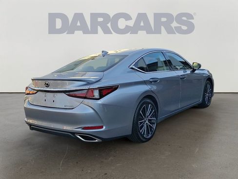 Certified 2023 Lexus ES 350 w/ Premium Package image 6