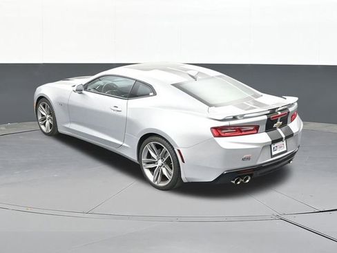 Used 2018 Chevrolet Camaro SS RWD image 60
