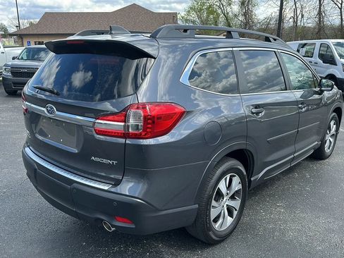 Used 2021 Subaru Ascent Premium w/ Convenience Package image 3