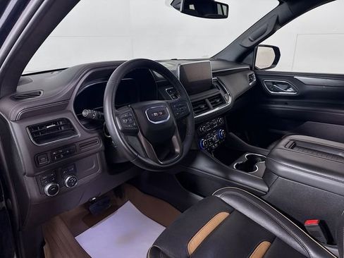 Used 2023 GMC Yukon AT4 image 10
