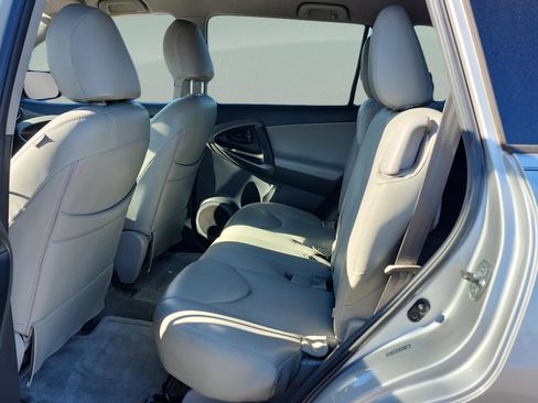 Used 2011 Toyota RAV4 Base image 11