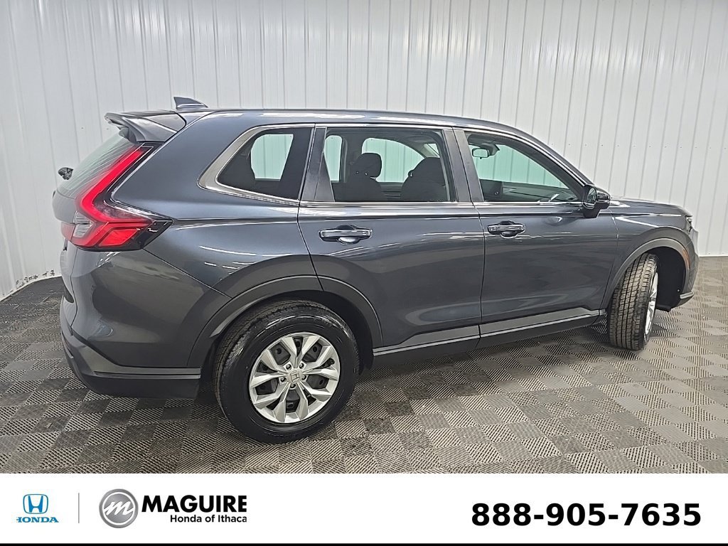 Used 2024 Honda CR-V LX image 3