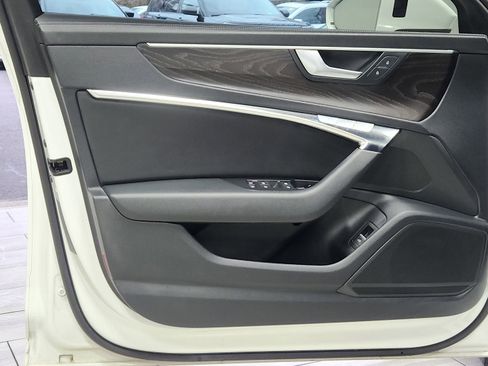 Used 2023 Audi A6 2.0T Premium w/ Convenience Package image 10