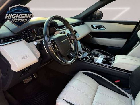 Used 2018 Land Rover Range Rover Velar R-Dynamic SE image 14