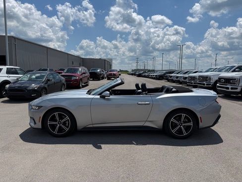 Used 2024 Ford Mustang Premium RWD image 37